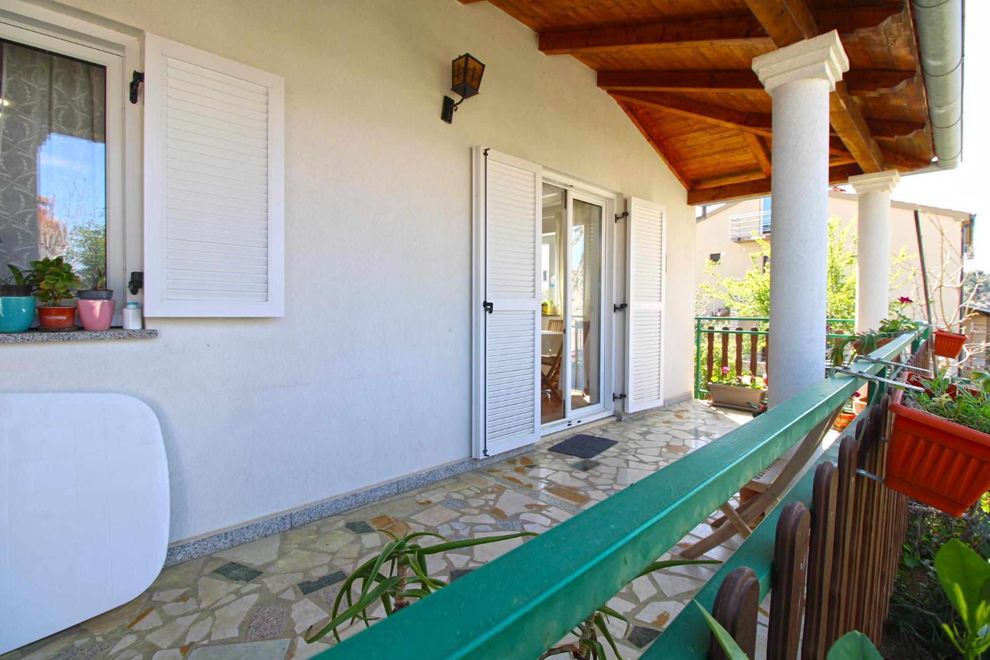 2378 Apartman Pula